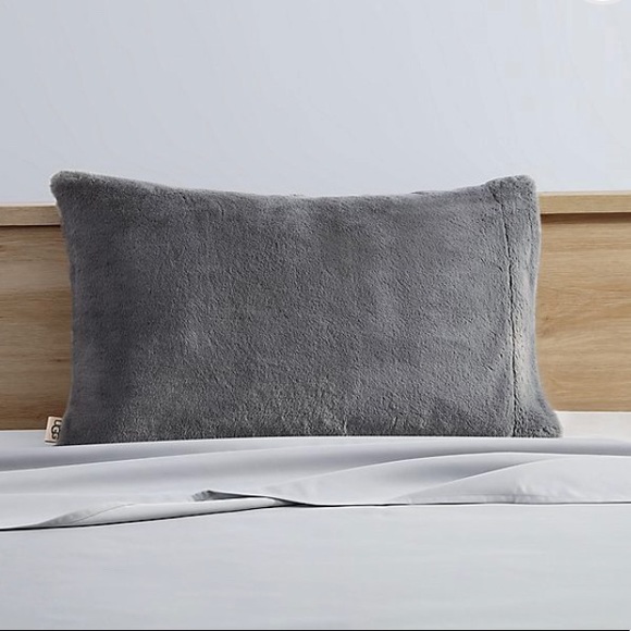 UGG Bedding Ugg Polar Pillowcases In Charcoal Poshmark
